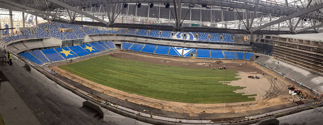 На стадионе "Динамо" начали укладывать газон