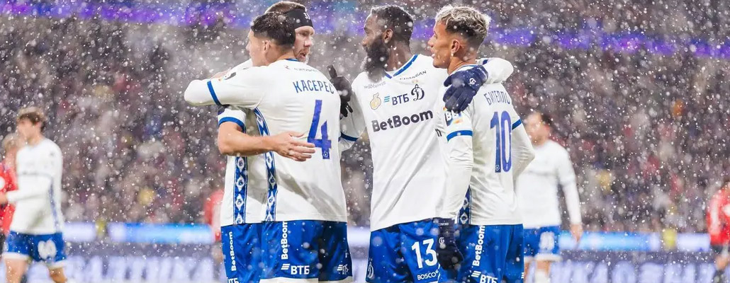 Очередной разгром и юбилейная игра капитана: главные цифры братского дерби