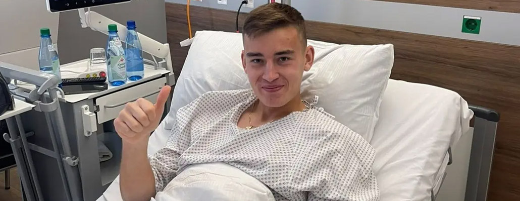 Дмитрий Александров успешно перенёс операцию на правом колене