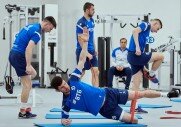 Тренировки в тренажерном зале