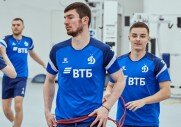 Тренировки в тренажерном зале
