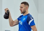 Тренировки в тренажерном зале