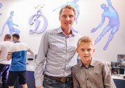 Торжественное открытие фирменного магазина